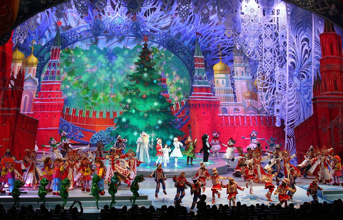 Трансляция общероссийской новогодней елки